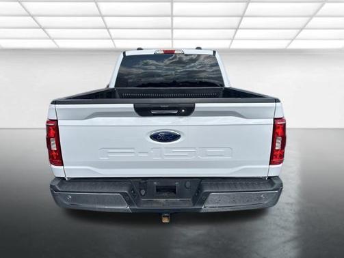 Oxford White 2021 Ford F-150 XLT