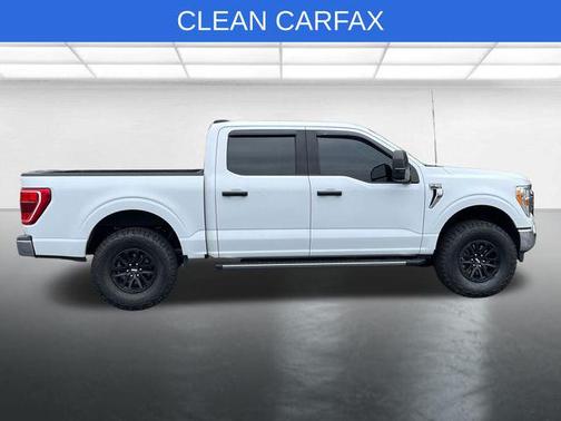 Oxford White 2021 Ford F-150 XLT