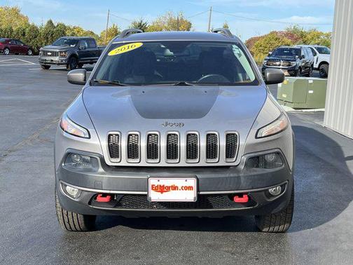 2016 Jeep Cherokee Trailhawk