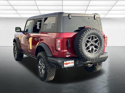 Ruby Red Metallic Tinted Clearcoat 2025 Ford Bronco Badlands
