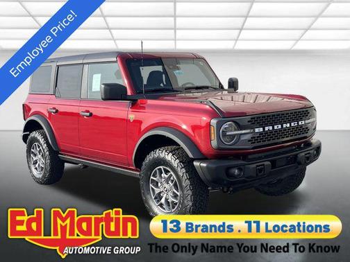 Ruby Red Metallic Tinted Clearcoat 2025 Ford Bronco Badlands