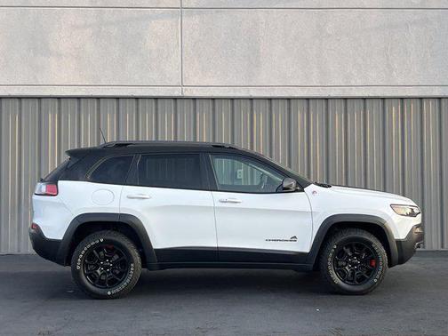2020 Jeep Cherokee Trailhawk Elite