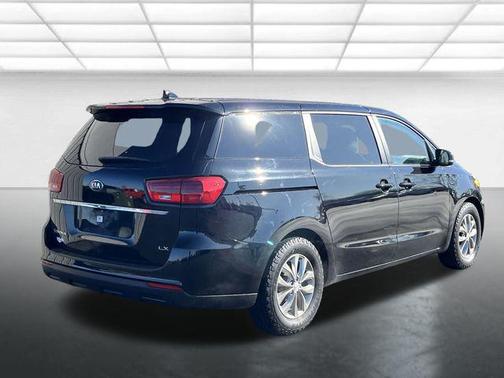 2019 Kia Sedona LX