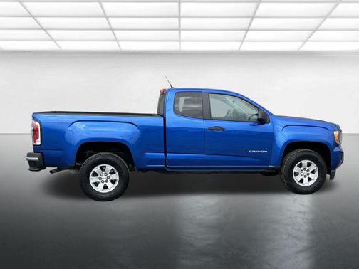 2018 GMC Canyon Base