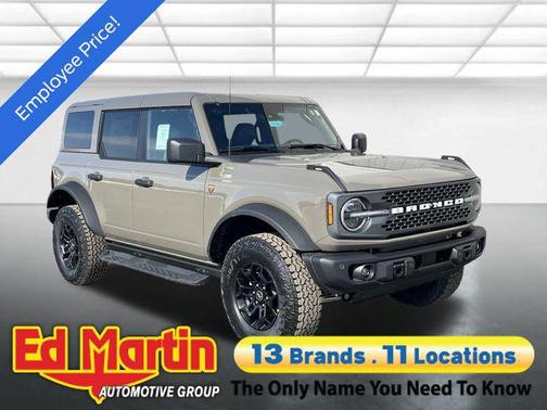 Marsh Gray 2026 Ford Bronco Badlands