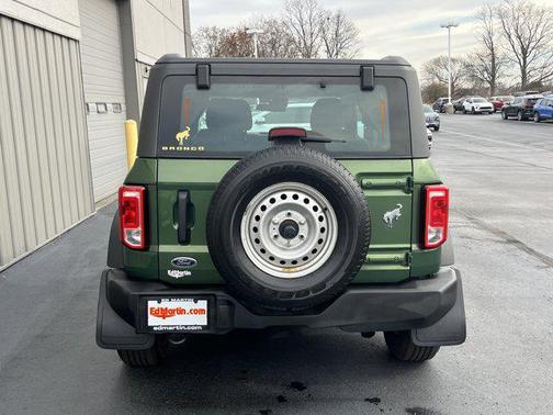 2022 Ford Bronco Base