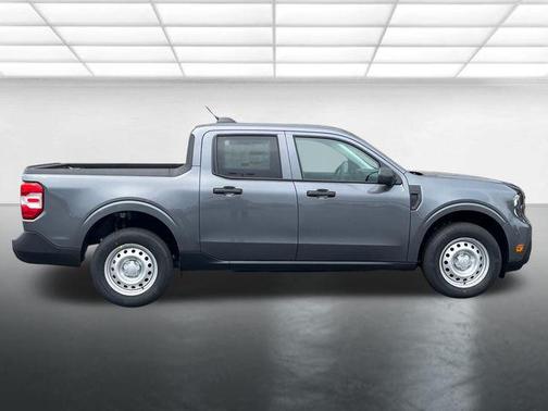 Carbonized Gray Metallic 2026 Ford Maverick XL
