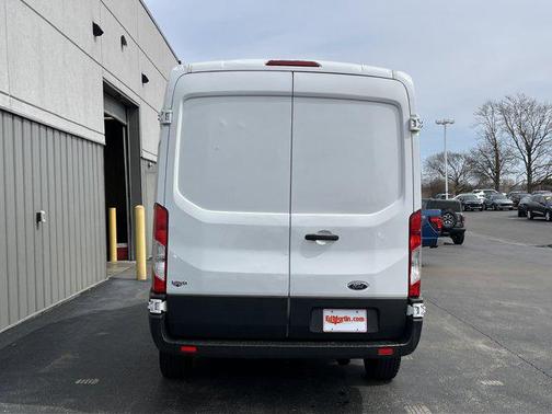 2015 Ford Transit-250 Base