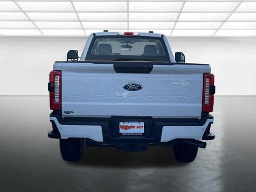 Oxford White 2025 Ford F-350 XL