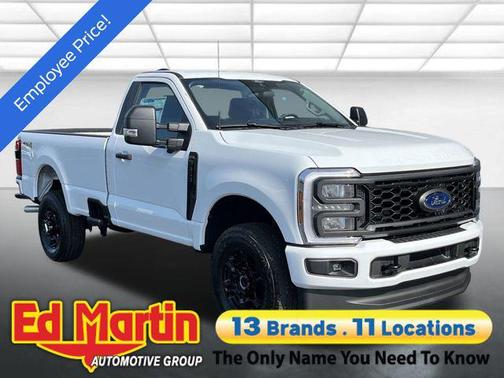 Oxford White 2025 Ford F-350 XL