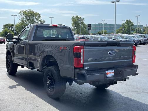 2025 Ford F-350 XL