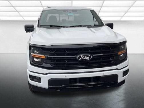 Oxford White 2026 Ford F-150 XLT