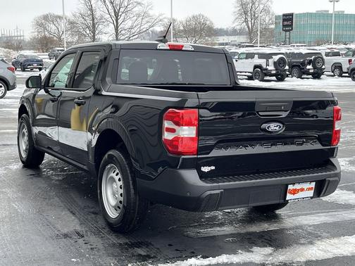 2026 Ford Maverick XL