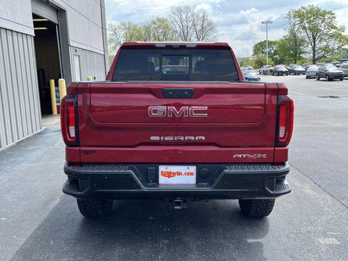 2023 GMC Sierra 1500 AT4X