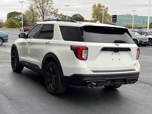 2023 Ford Explorer ST