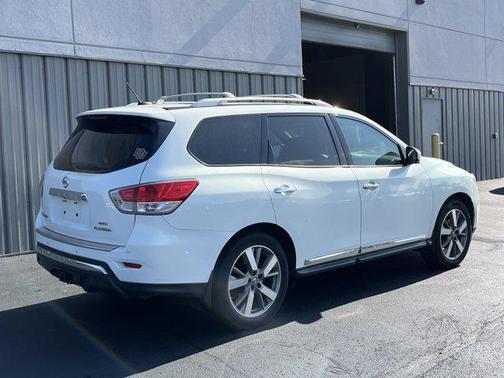 2014 Nissan Pathfinder Platinum