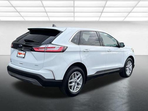 Oxford White 2024 Ford Edge SEL