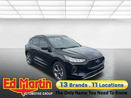 Agate Black Metallic 2023 Ford Escape ST-Line
