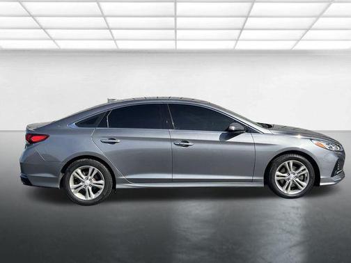 2018 Hyundai SONATA Limited