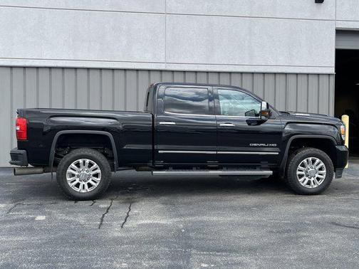 2017 GMC Sierra 3500 Denali