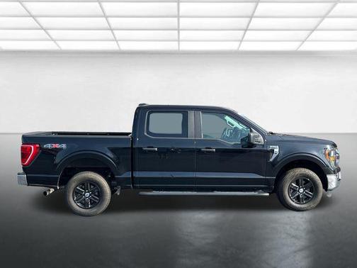 Agate Black Metallic 2023 Ford F-150 XLT