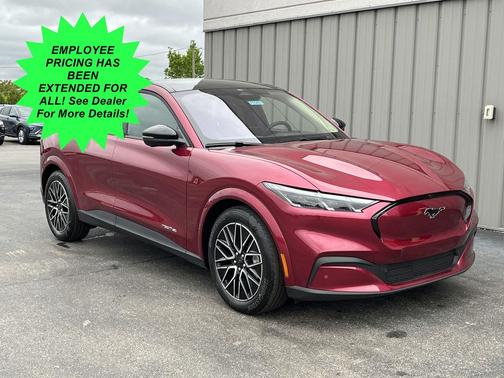 2025 Ford Mustang Mach-E Premium