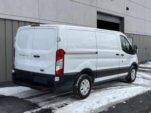 2018 Ford Transit-150 Base