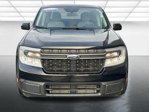 Shadow Black 2024 Ford Maverick XLT