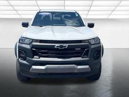Summit White 2023 Chevrolet Colorado Trail Boss