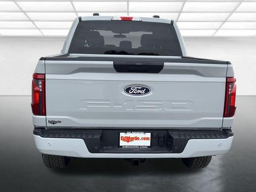 Avalanche 2026 Ford F-150 STX