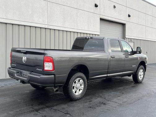 2024 RAM 3500 Big Horn Crew Cab 4x4 8' Box