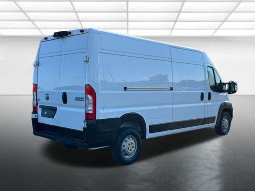 Bright White Clearcoat 2023 RAM ProMaster 2500 High Roof