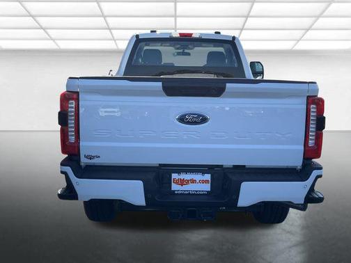 Oxford White 2025 Ford F-350 XL