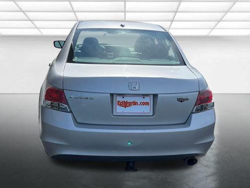 Alabaster Silver Metallic 2009 Honda Accord EX-L