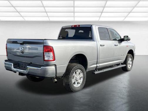 2019 RAM 2500 Big Horn Crew Cab 4x4 6'4' Box