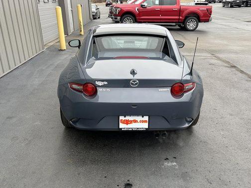 2022 Mazda MX-5 Miata RF Grand Touring