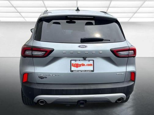 Iconic Silver Metallic 2023 Ford Escape Platinum