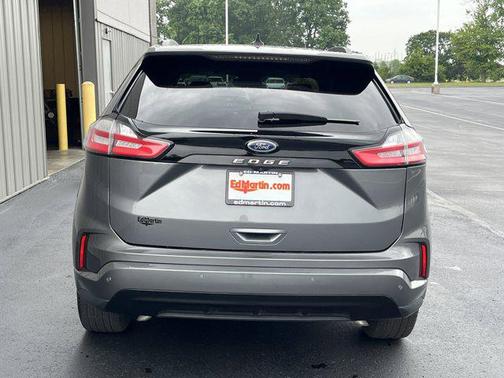 2022 Ford Edge ST Line