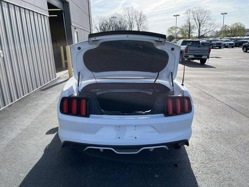 2017 Ford Mustang EcoBoost Premium