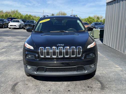 2016 Jeep Cherokee Latitude