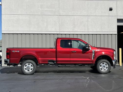 2026 Ford F-250 XLT