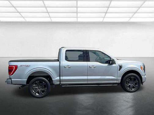 Iconic Silver Metallic 2023 Ford F-150 XLT