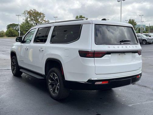 2024 Jeep Wagoneer L Series III 4x4