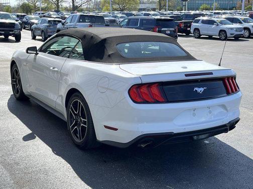 2022 Ford Mustang EcoBoost Premium