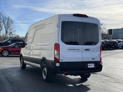 2026 Ford Transit-250 Base