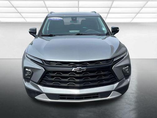Sterling Gray Metallic 2024 Chevrolet Blazer 3LT
