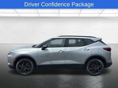 Sterling Gray Metallic 2024 Chevrolet Blazer 3LT