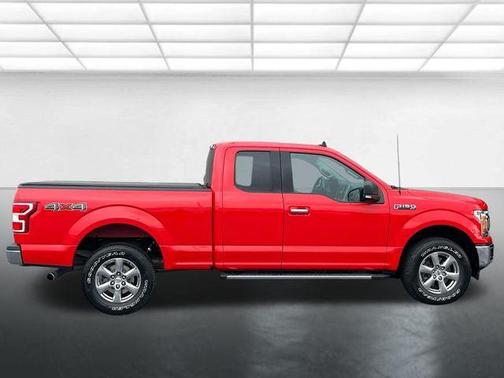 Race Red 2019 Ford F-150 XLT