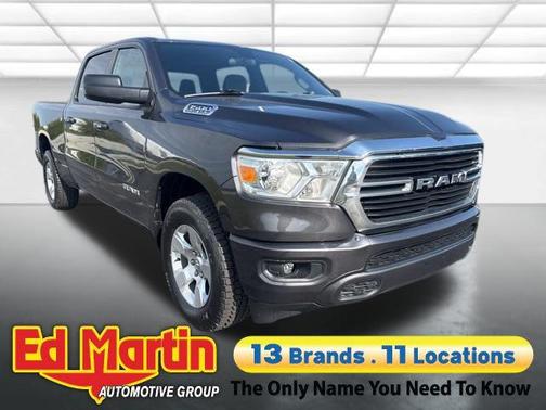 Granite Crystal Metallic Clearcoat 2021 RAM 1500 Big Horn/Lone Star