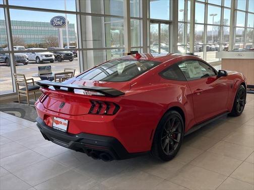 2025 Ford Mustang Dark Horse Fastback